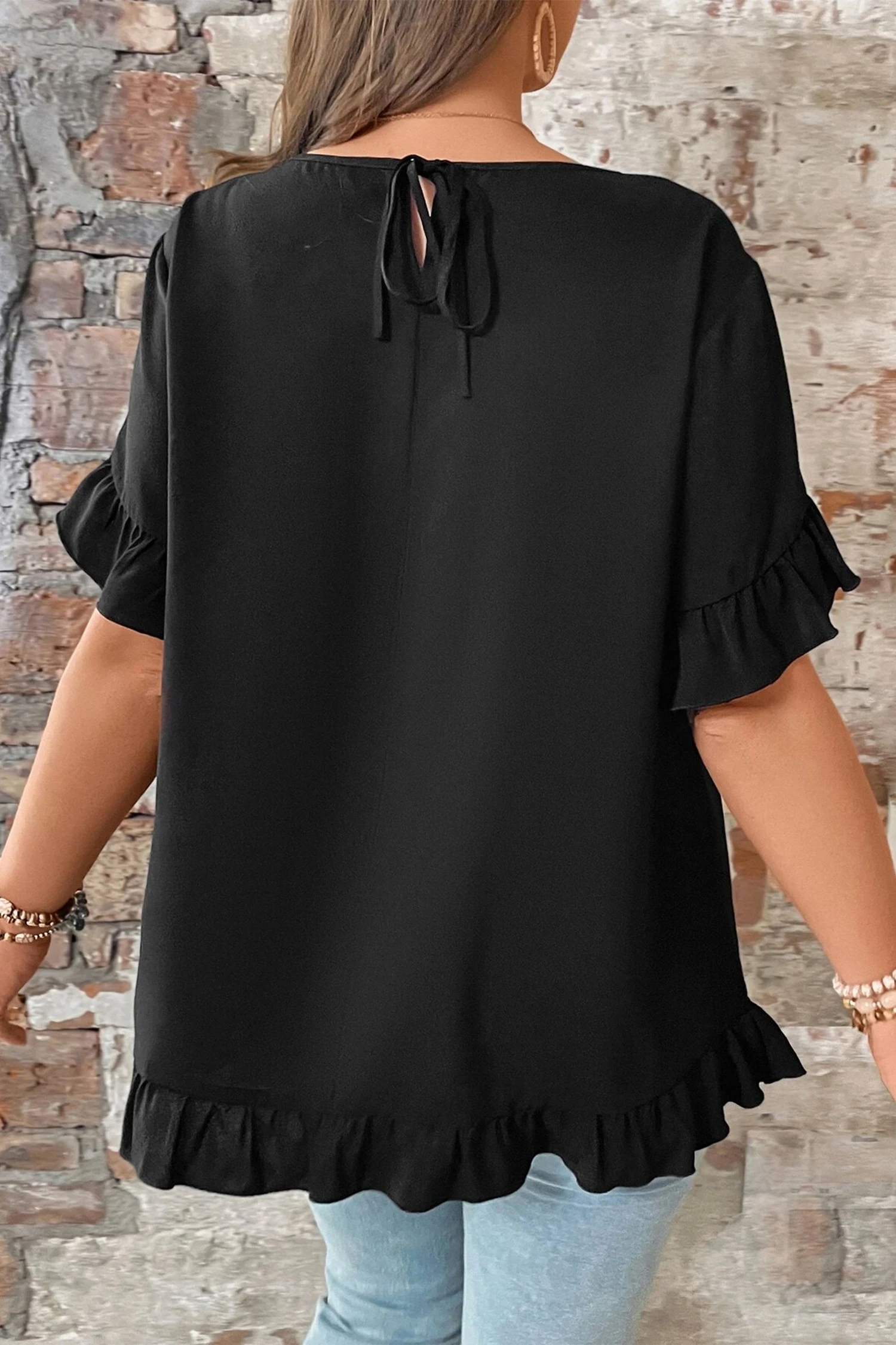 Plus Μπλούζα Μαύρη Oversized Με Βολάν – Αέρινο Τοπ Με Κοντό Μανίκι- 4917