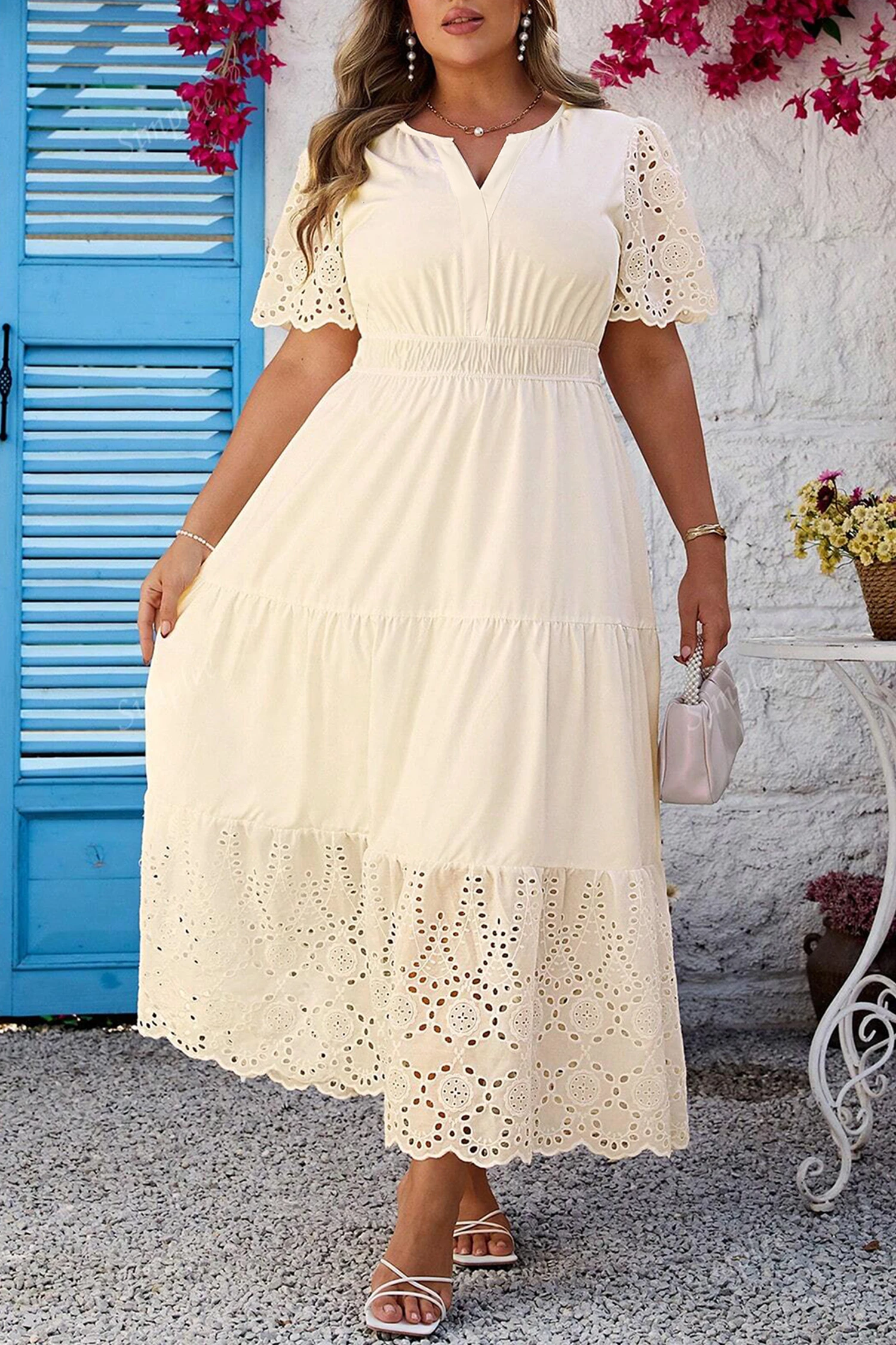 Plus Size Μπεζ Maxi Φόρεμα Με Κέντημα Broderie – Αέρινο Καλοκαιρινό Φόρεμα – 5634
