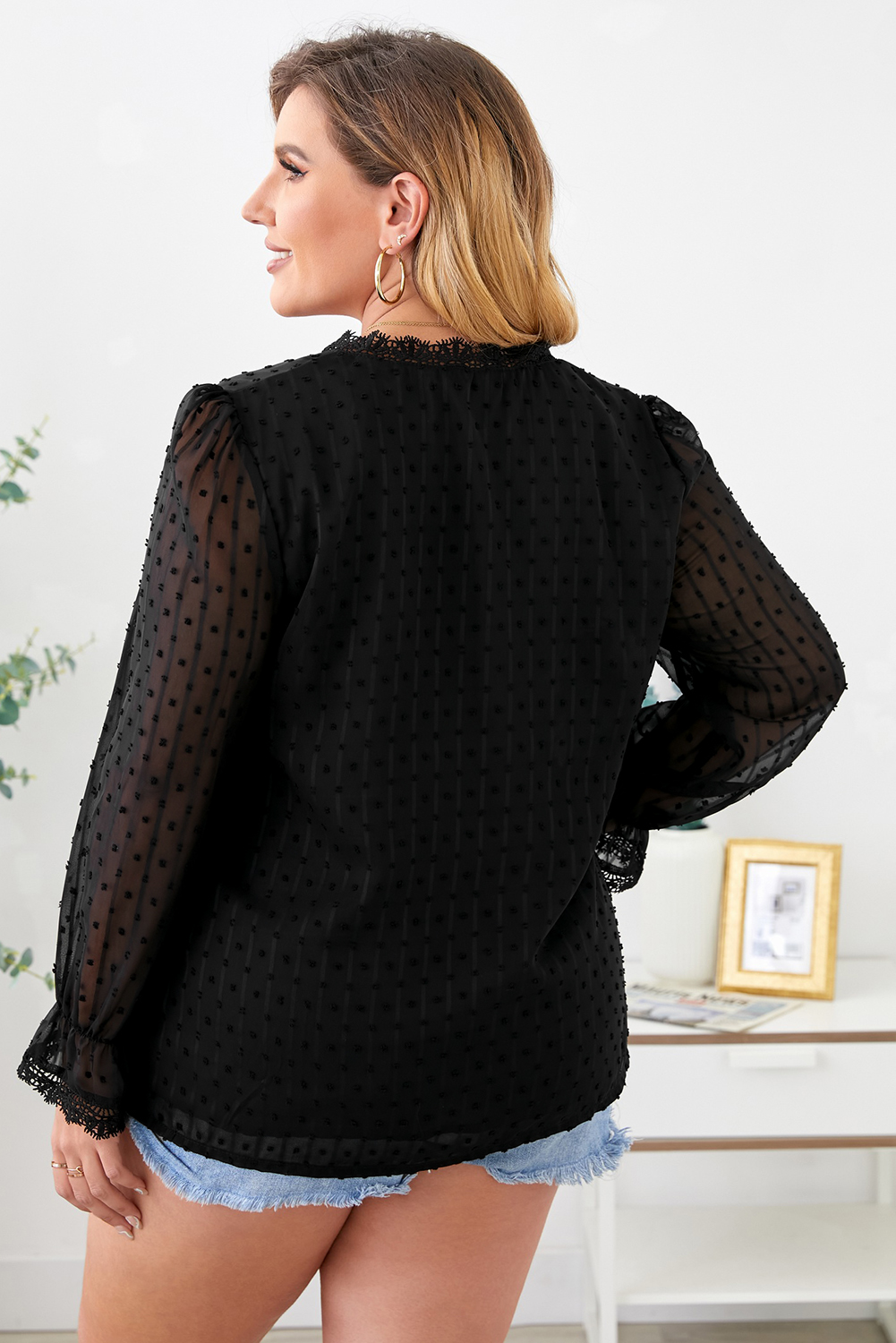 Μπλούζα Black Swiss Dot Lace Blouse- Μακρύ Μανίκι 3312