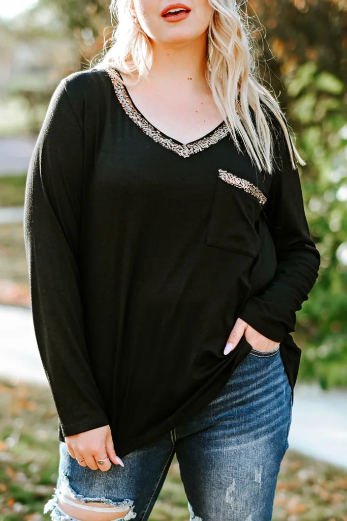 Sequined V Neck In Gold Black 1702