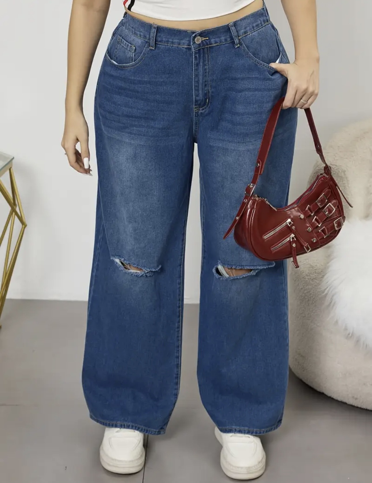 Street style essential – Ψηλόμεσο Plus Jean με σκίσιμο στο γόνατο - 2099